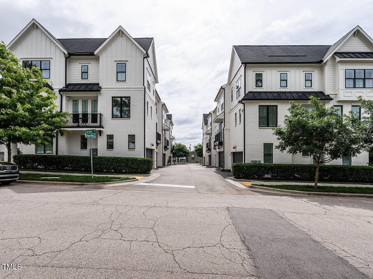 1610 Draper View Loop, Unit 101 Raleigh, NC 27608 - Photo 7 of 35 035-1280x960-exterior-buildings