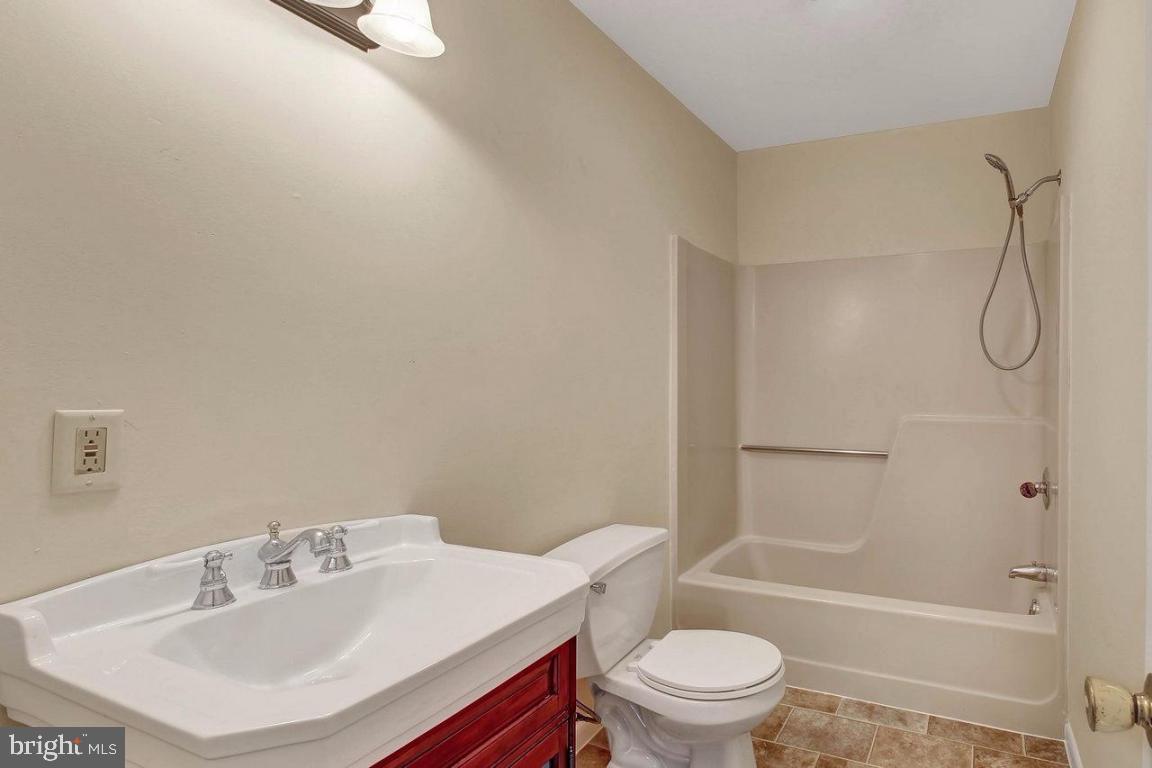 28 Covered Bridge Road Pequea, PA 17565 - Photo 8 of 25