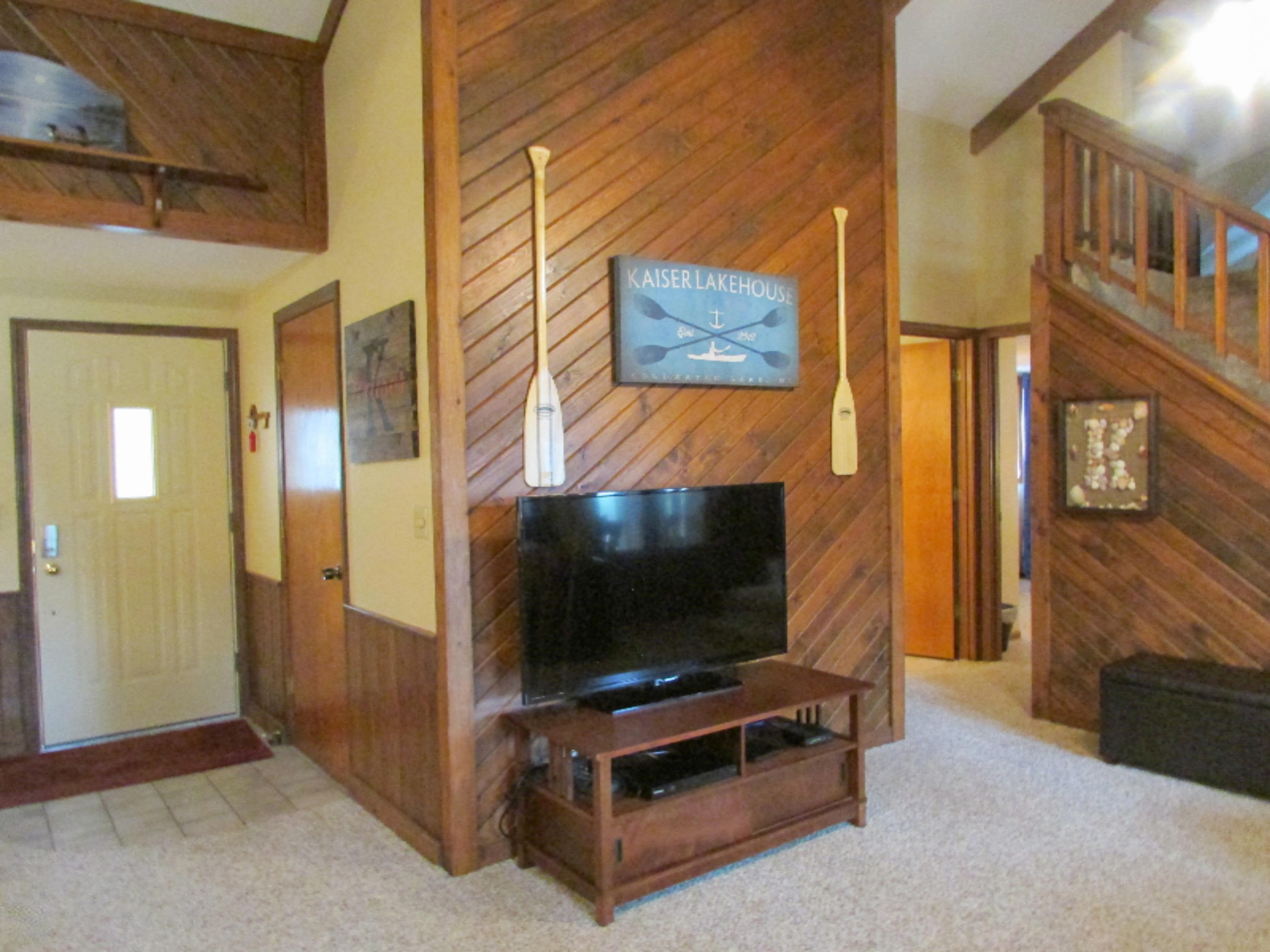 475 Iyopawa Road Coldwater, MI 49036 - Photo 6 of 38 IMG_9110