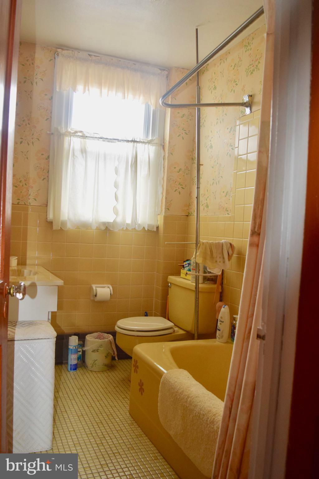 5811 Brush Road Philadelphia, PA 19138 - Photo 16 of 23 Gallery Image 16