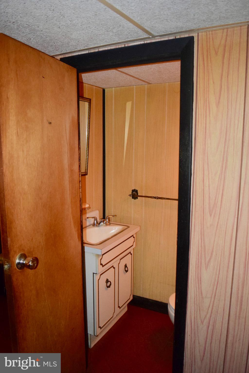 5811 Brush Road Philadelphia, PA 19138 - Photo 4 of 23 Gallery Image 4