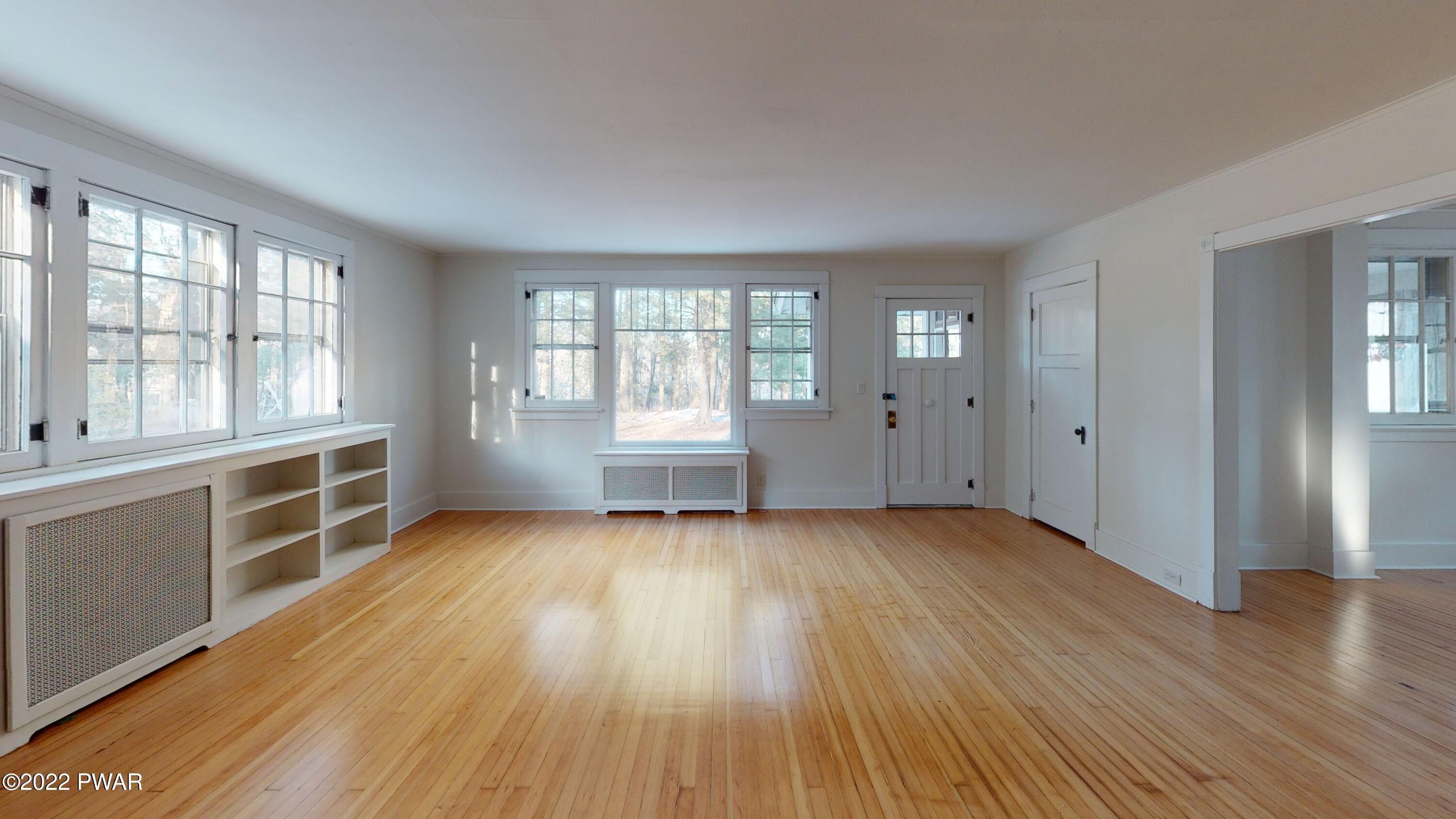 105 Old Bridge Road Milford, PA 18337 - Photo 2 of 40