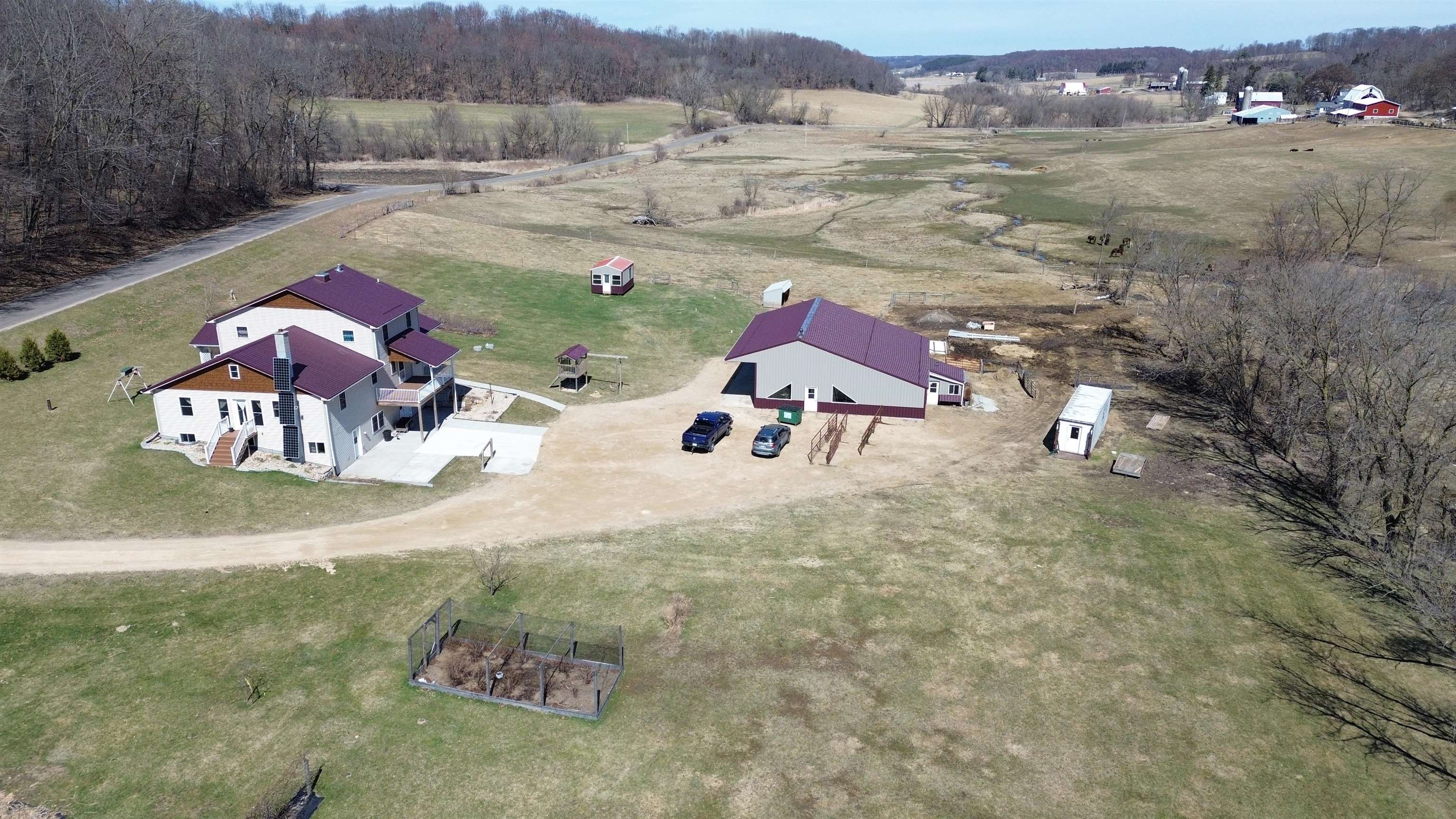 S6720 Eli Valley Road Loganville, WI 53943 - Photo 3 of 67
