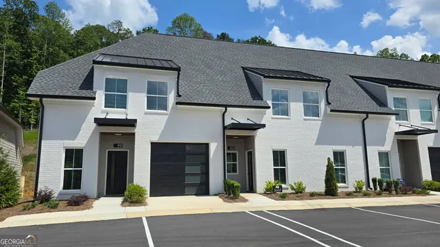 $2,200 | 119 Chateau Drive Southeast, Rome, GA 30161