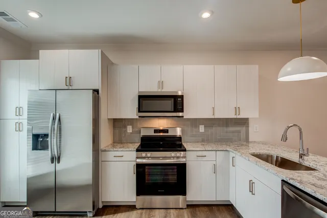 $2,200 | 119 Chateau Drive Southeast, Rome, GA 30161