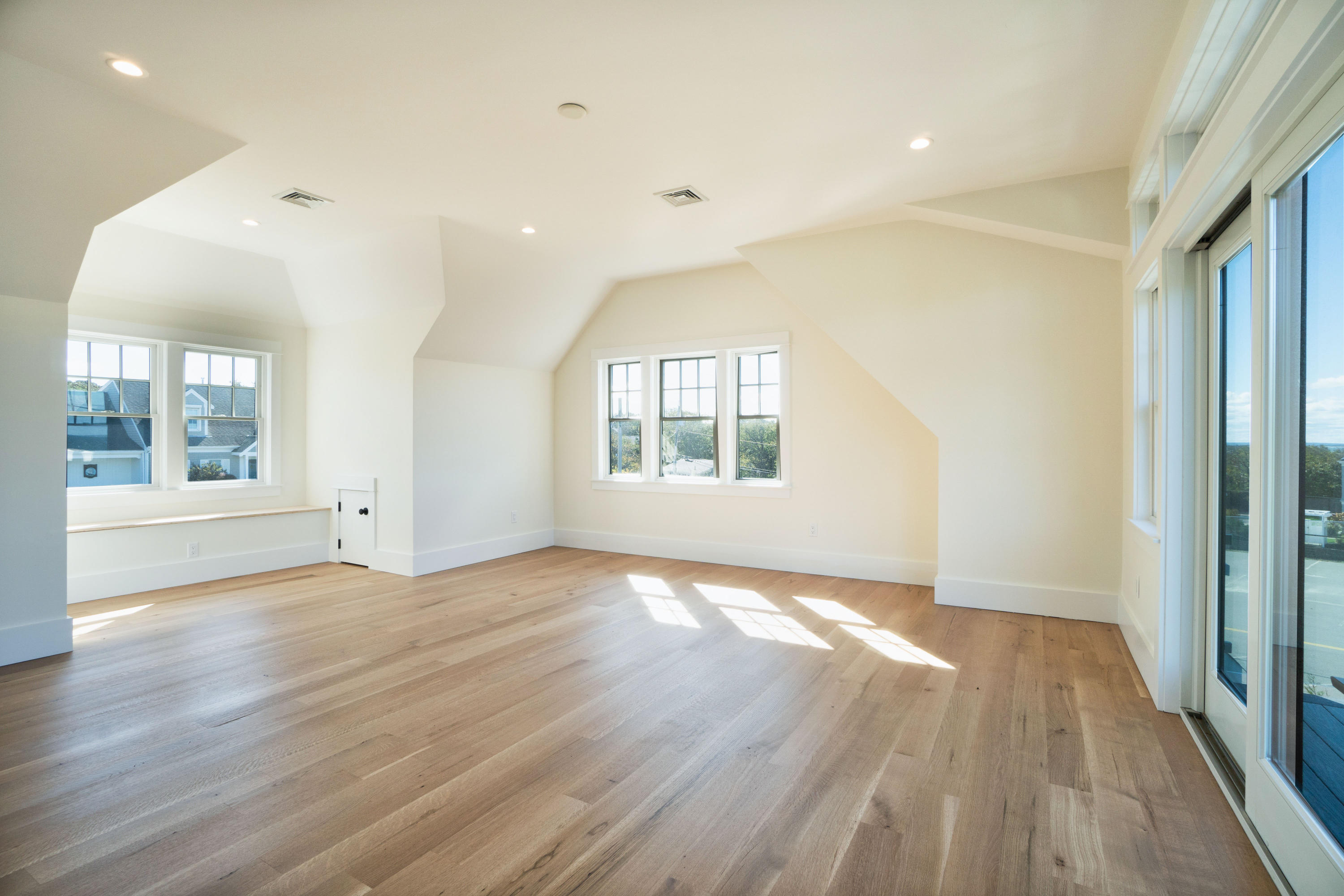 74 East Bay View Road Dennis, MA 02638 - Photo 53 of 76 MBR to window seat