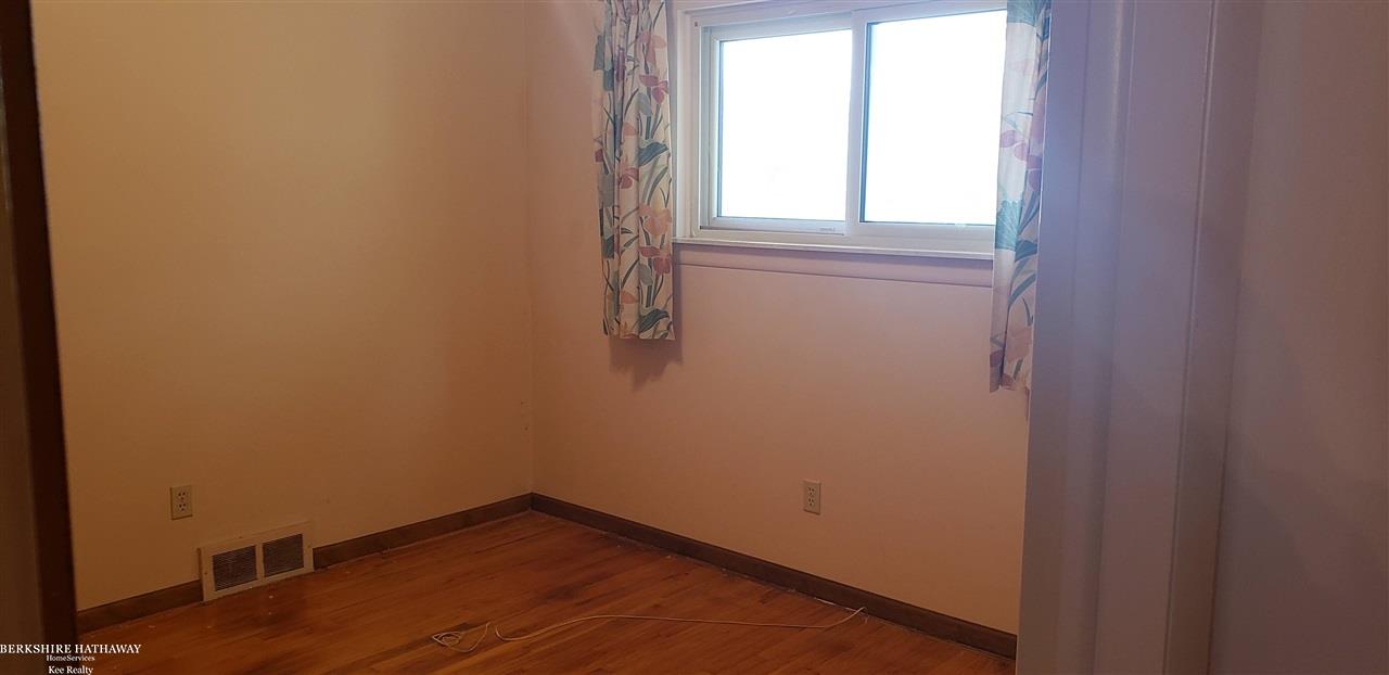 32027 Hayes Road Warren, MI 48088 - Photo 11 of 22 50026499-11.JPG