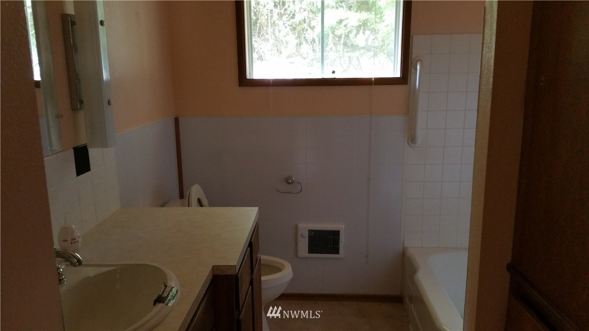 114 Snyder Road Packwood, WA 98361 - Photo 11 of 19 Gallery Image 11
