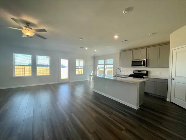 $2,250 | 111 Ostracoda Lane, Hutto, TX 78634