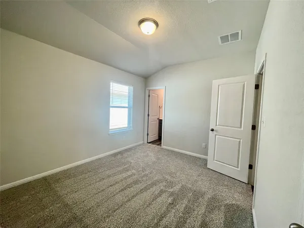 $2,250 | 111 Ostracoda Lane, Hutto, TX 78634