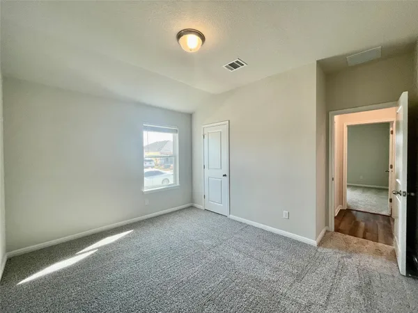 $2,250 | 111 Ostracoda Lane, Hutto, TX 78634