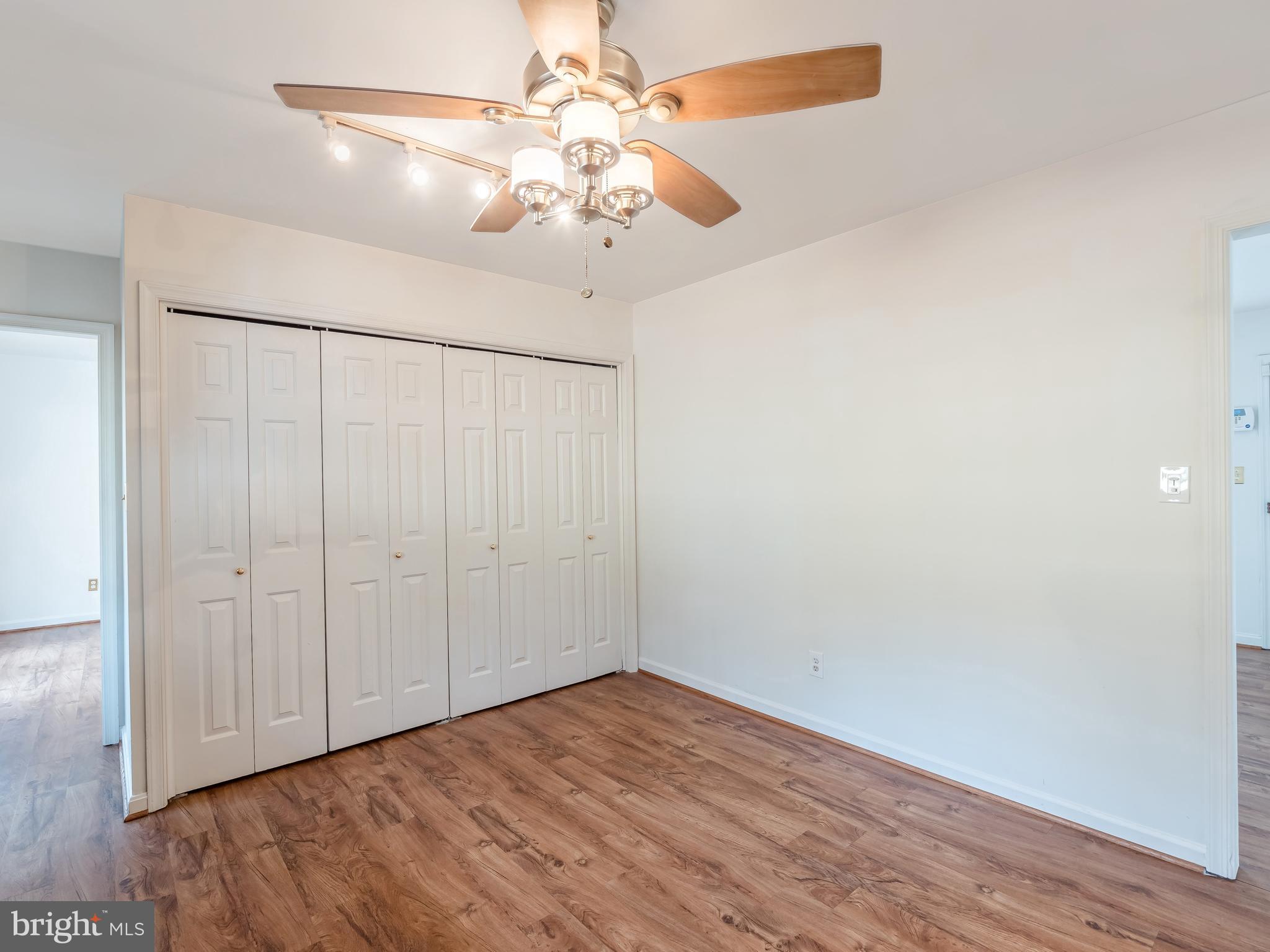 6742 Kelly Road Warrenton, VA 20187 - Photo 10 of 32 Gallery Image 10