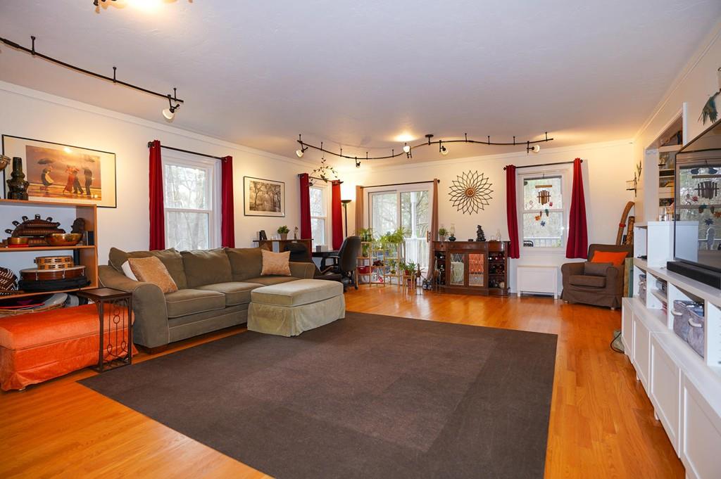 18 Gilman Road Billerica, MA 01862 - Photo 2 of 29