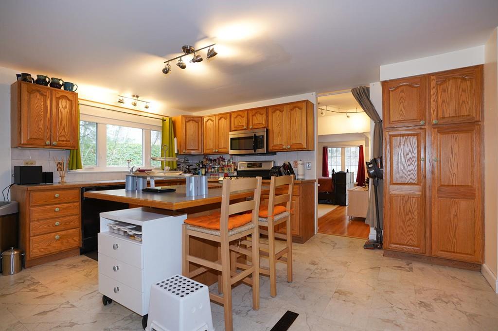 18 Gilman Road Billerica, MA 01862 - Photo 6 of 29