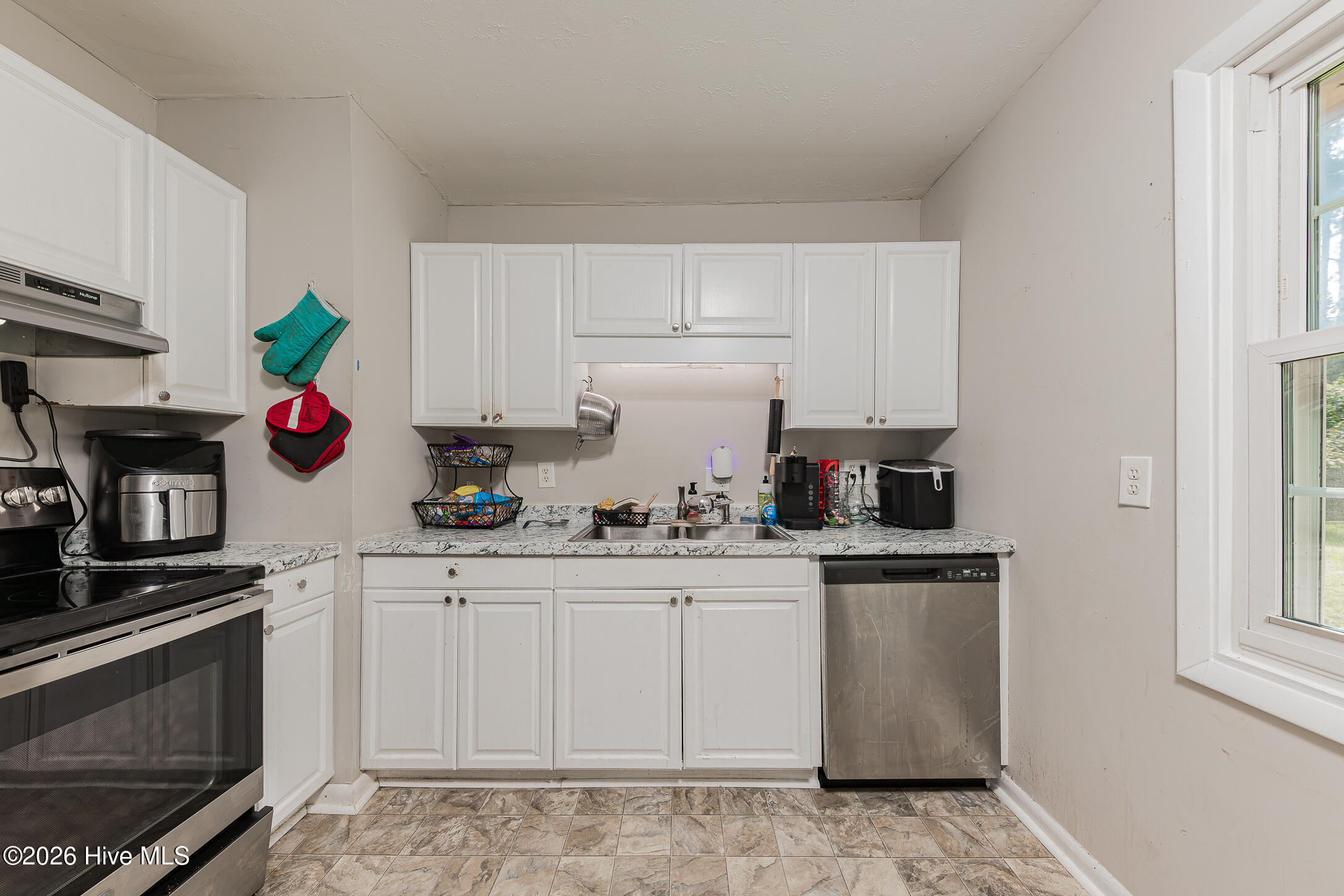 35 Victoria Road Jacksonville, NC 28546 - Photo 16 of 35