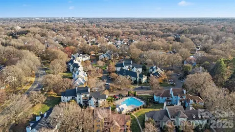 $270,000 | 3206 Selwyn Farms Lane, Unit 2, Charlotte, NC 28209