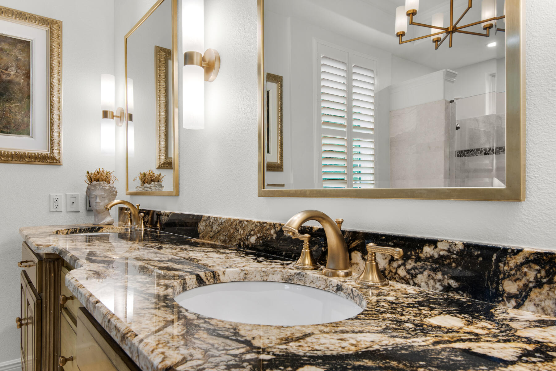 420 Commodore Point Destin, FL 32541 - Photo 42 of 155 420 Commodore Point_20251028_230