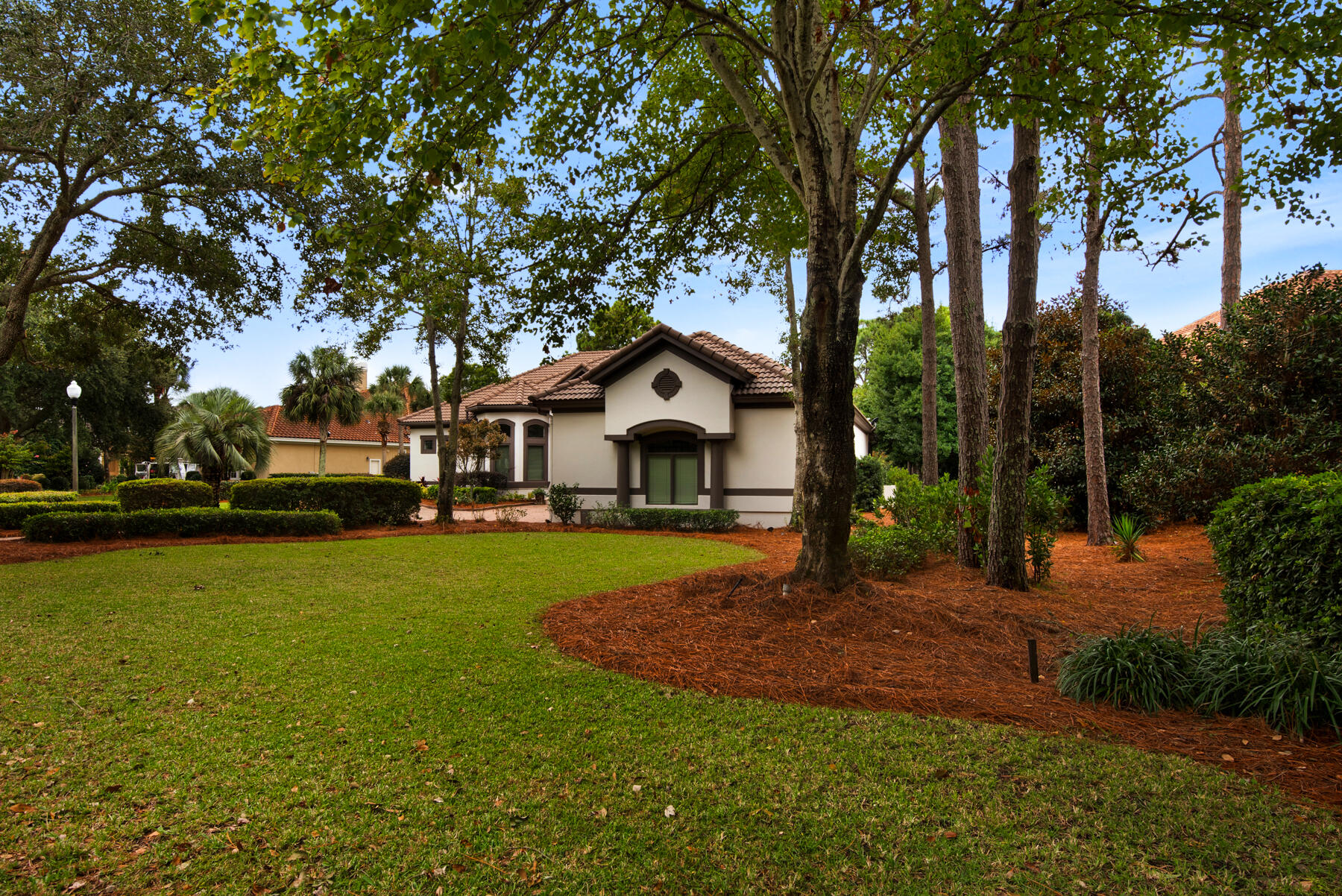 420 Commodore Point Destin, FL 32541 - Photo 7 of 155 420 Commodore Point_20251028_8