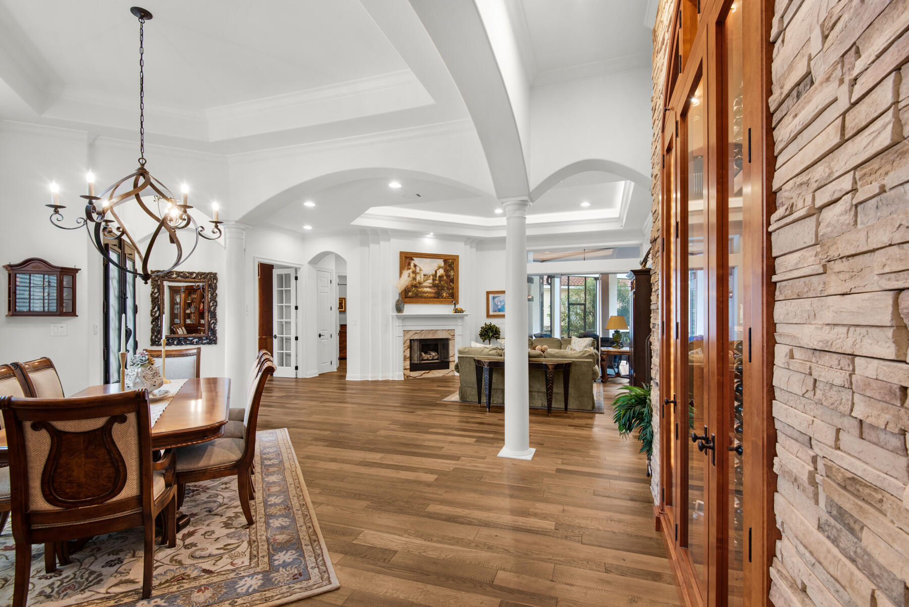 420 Commodore Point Destin, FL 32541 - Photo 10 of 155 420 Commodore Point_20251028_175