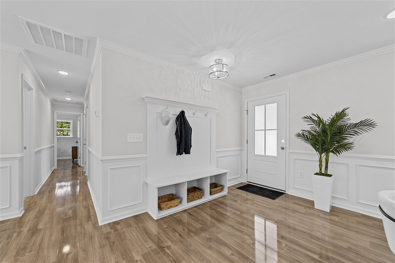 4840 Radcliff Road Raleigh, NC 27609 - Photo 4 of 30 Photo 4