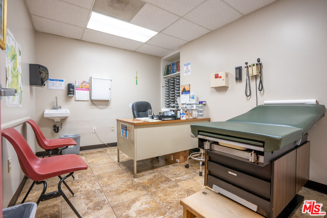 4946 Florence Avenue Bell, CA 90201 - Photo 52 of 72