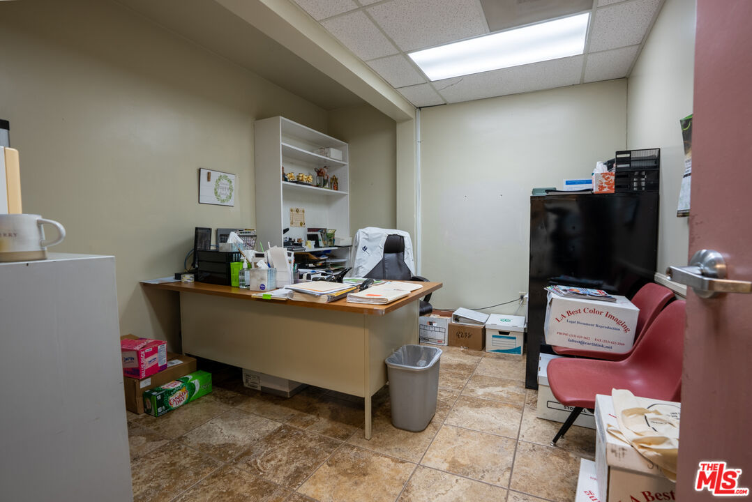 4946 Florence Avenue Bell, CA 90201 - Photo 58 of 72 a living room with furniture
