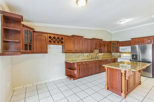 $600,000 | 5370 Southwest 144th Avenue, Miami, FL 33175