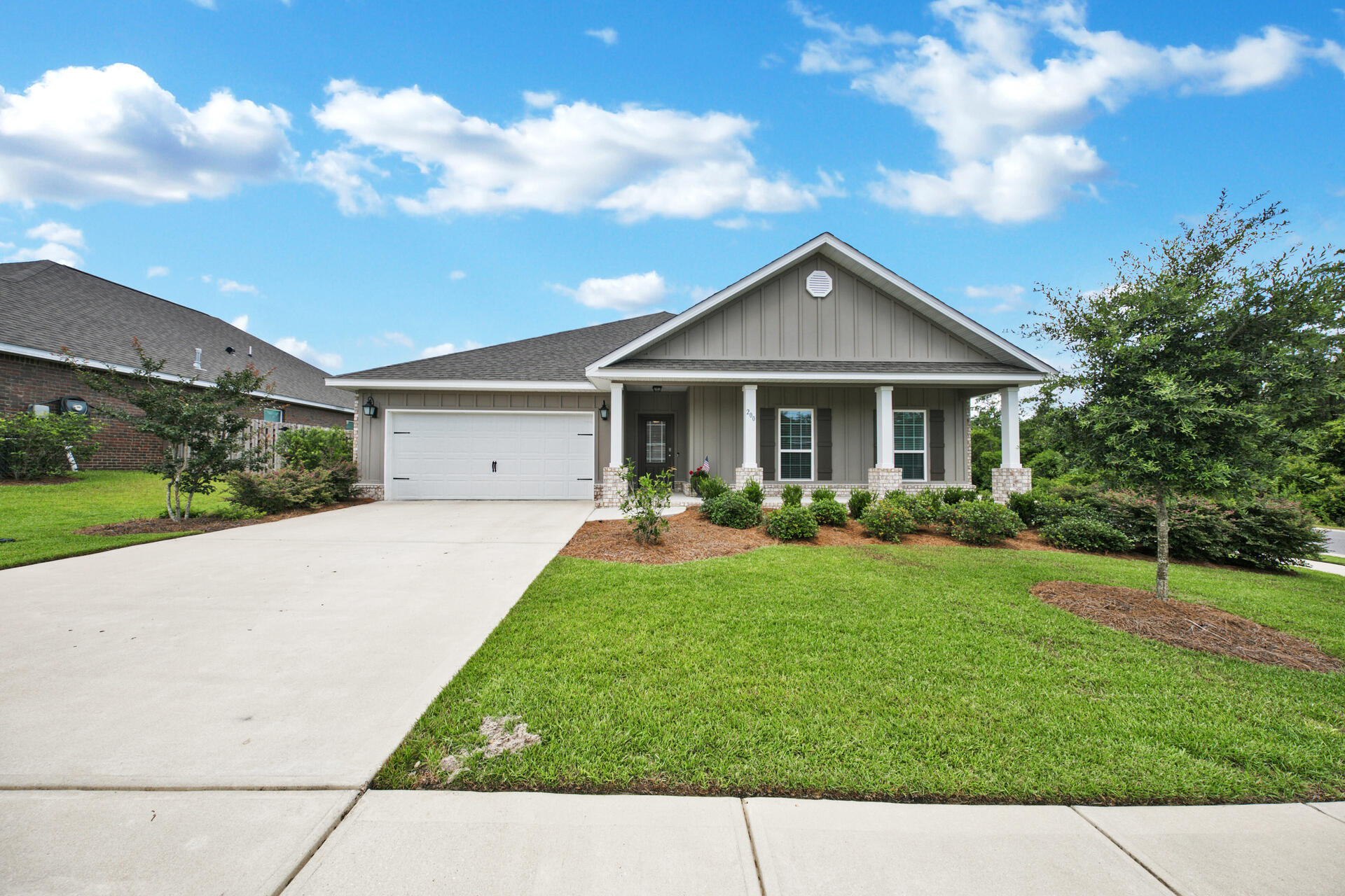 200 Lottie Loop Freeport, FL 32439 - Photo 1 of 38 Gallery Image 1