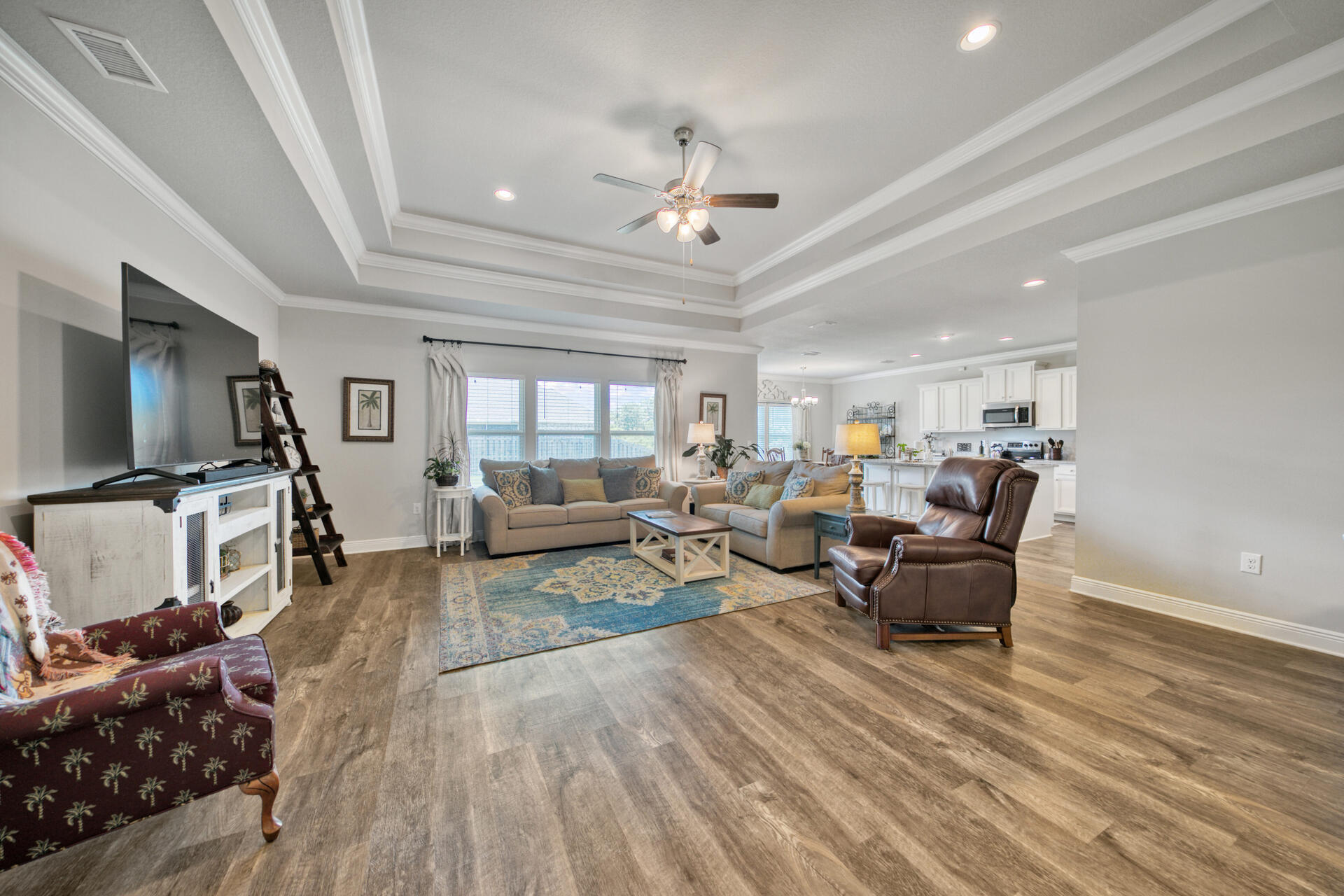 200 Lottie Loop Freeport, FL 32439 - Photo 11 of 38 Gallery Image 11