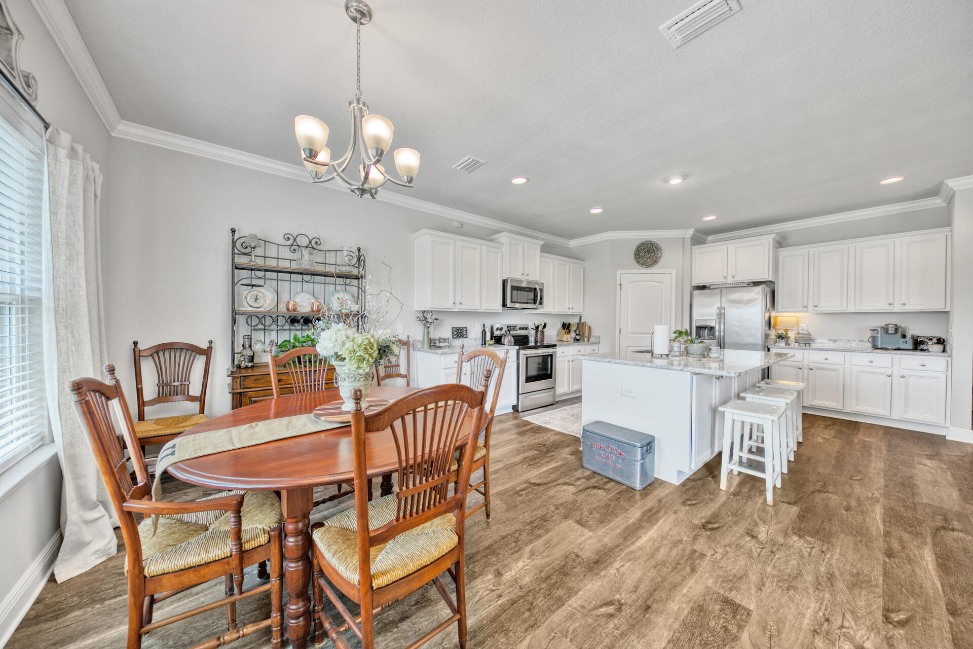 200 Lottie Loop Freeport, FL 32439 - Photo 15 of 38 Gallery Image 15