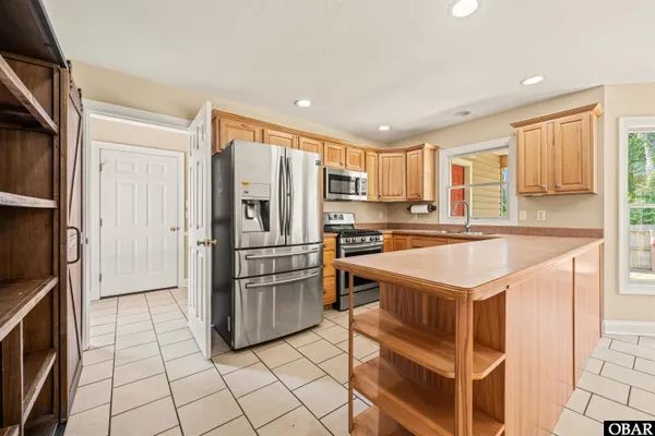 $635,000 | 118 Bradford Lane, Manteo, NC 27954