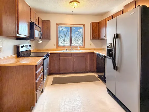 $185,000 | 741 Main Street, Tracy, MN 56175