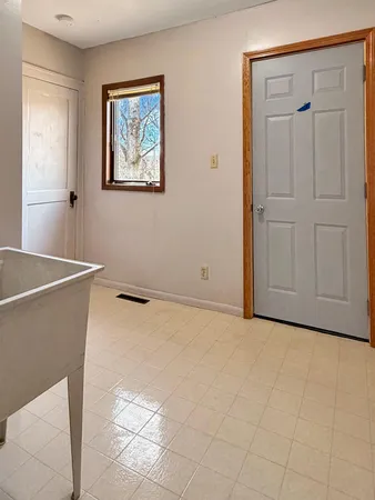 $185,000 | 741 Main Street, Tracy, MN 56175