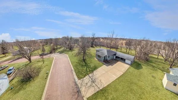 $185,000 | 741 Main Street, Tracy, MN 56175