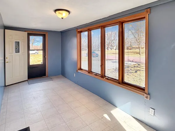 $185,000 | 741 Main Street, Tracy, MN 56175