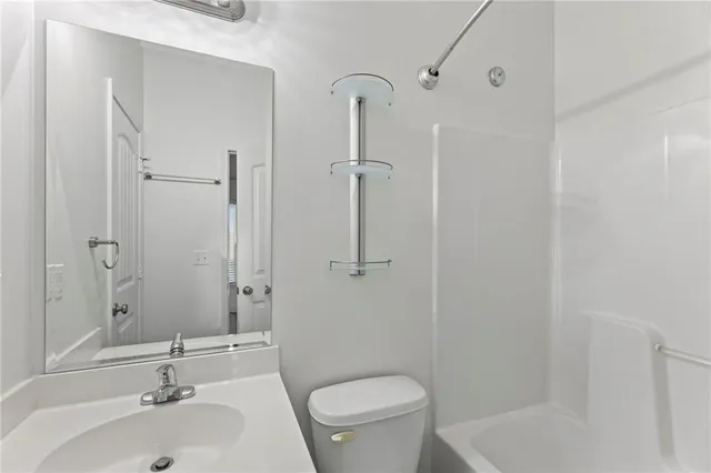 $290,000 | 11173 South Woodsonia Drive, Olathe, KS 66061