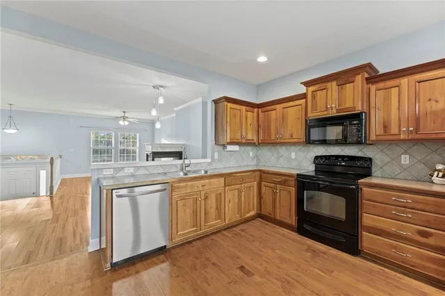 $290,000 | 11173 South Woodsonia Drive, Olathe, KS 66061