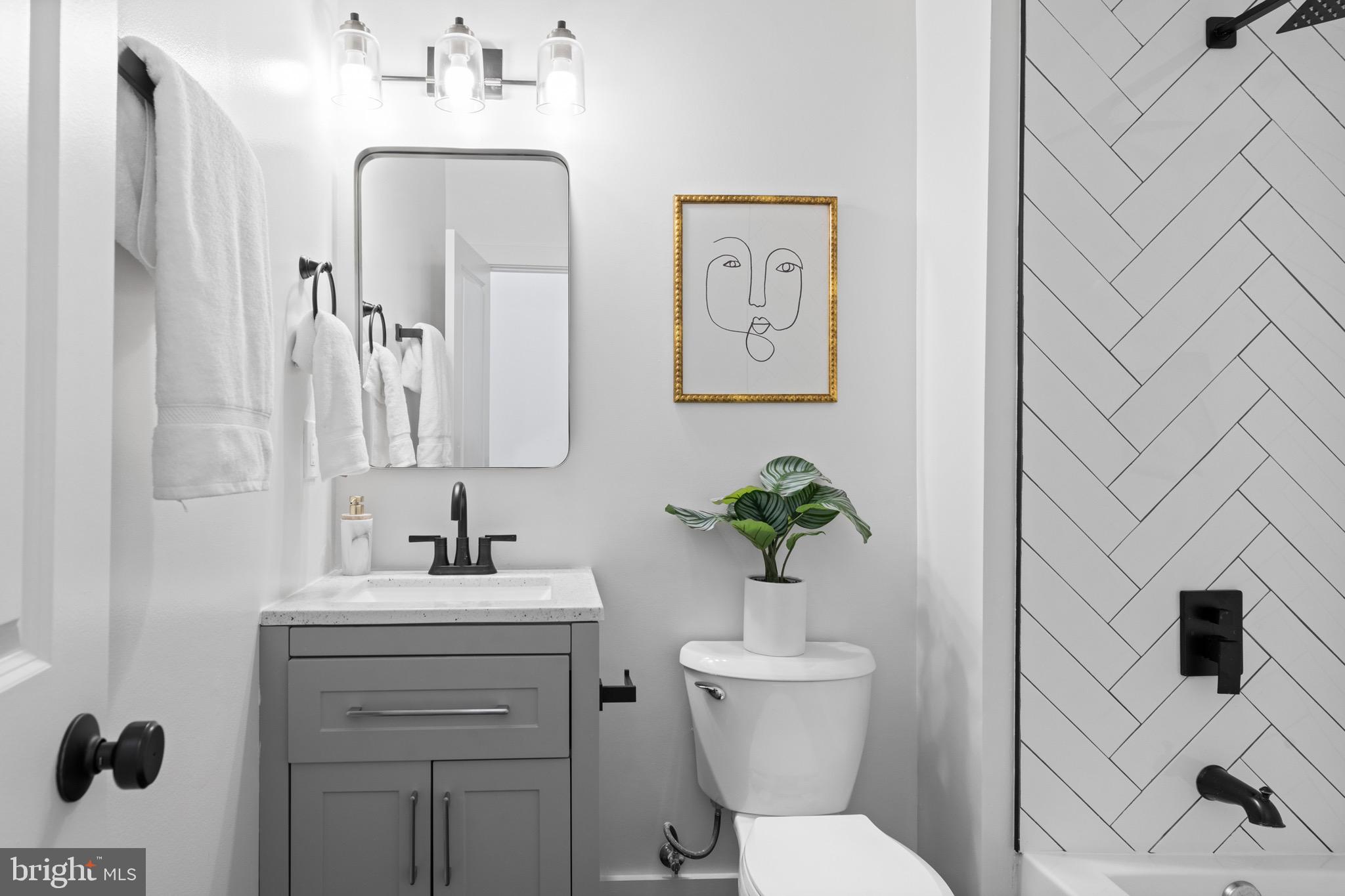 416 Independence Avenue Southeast Washington, DC 20003 - Photo 14 of 22