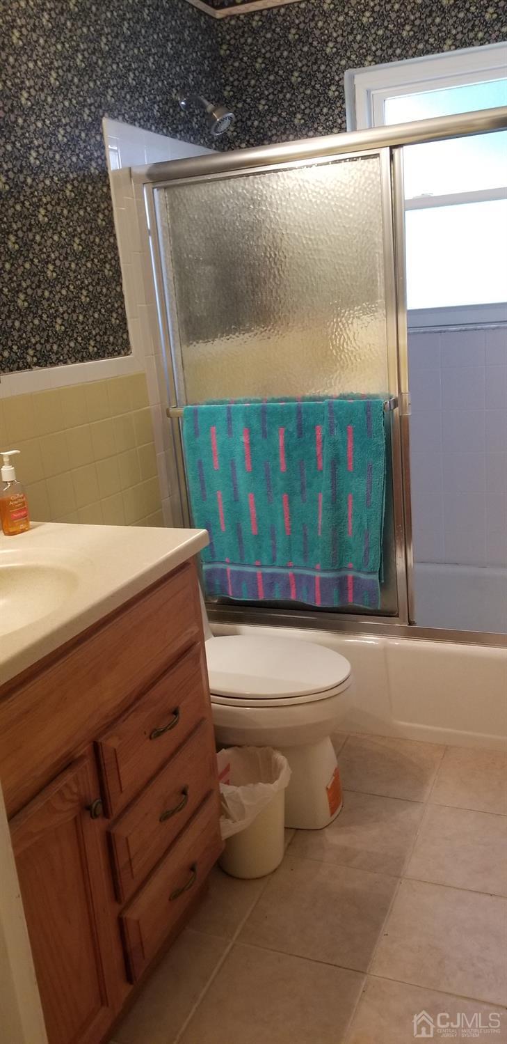 193 Evergreen Road, Unit 16B Edison, NJ 08837 - Photo 13 of 14 Gallery Image 13