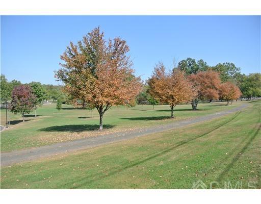 193 Evergreen Road, Unit 16B Edison, NJ 08837 - Photo 4 of 14 Gallery Image 4
