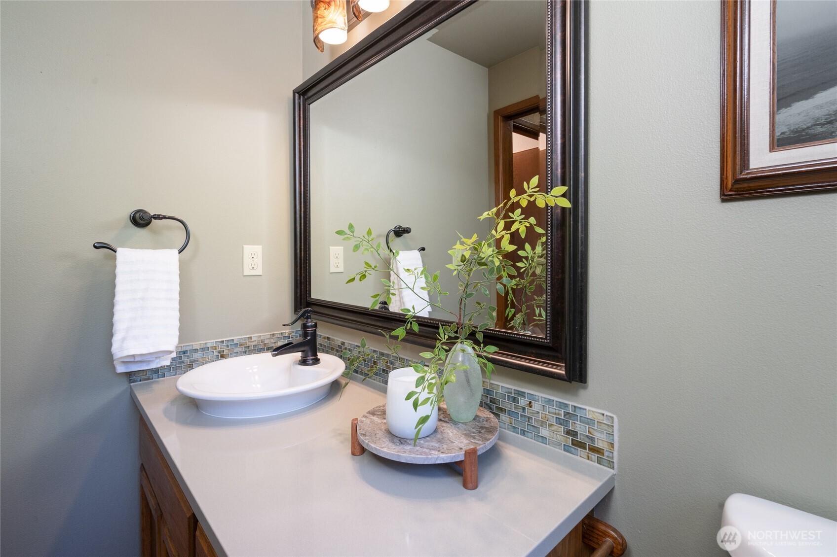 15127 Gibralter Road Anacortes, WA 98221 - Photo 14 of 36 Gallery Image 14