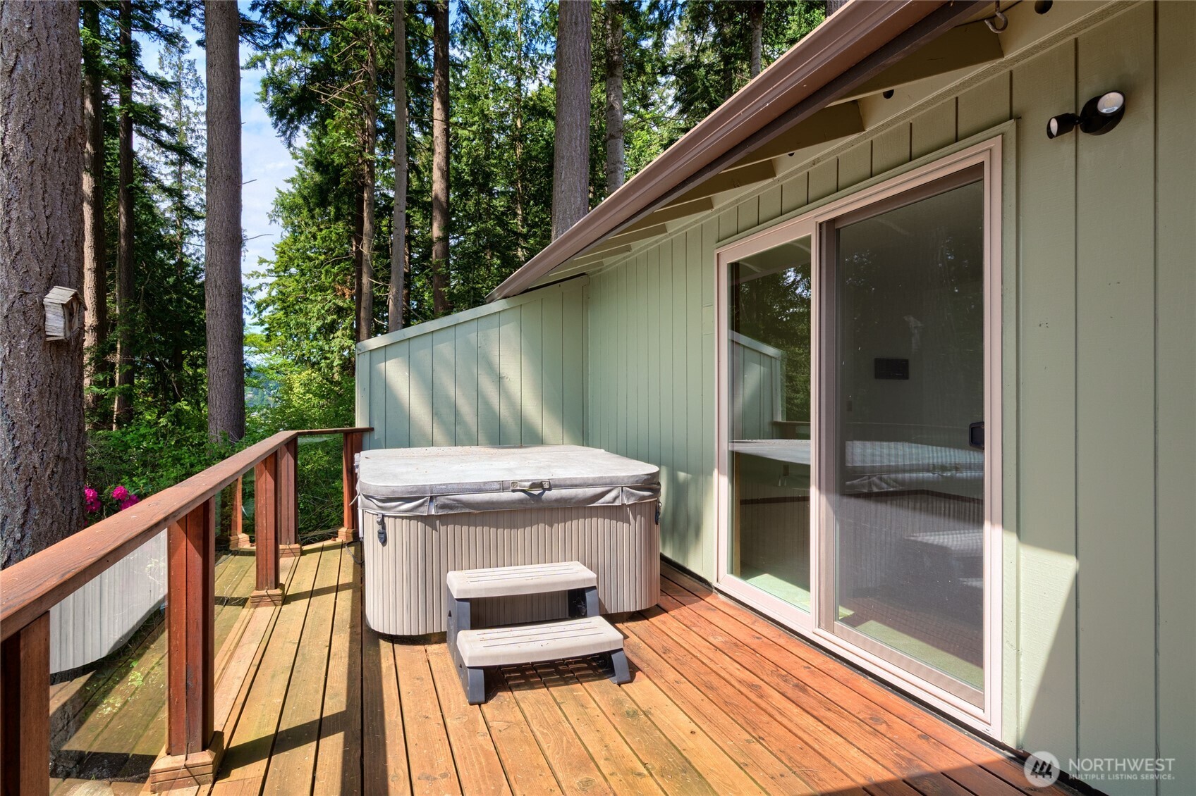 15127 Gibralter Road Anacortes, WA 98221 - Photo 18 of 36 Gallery Image 18