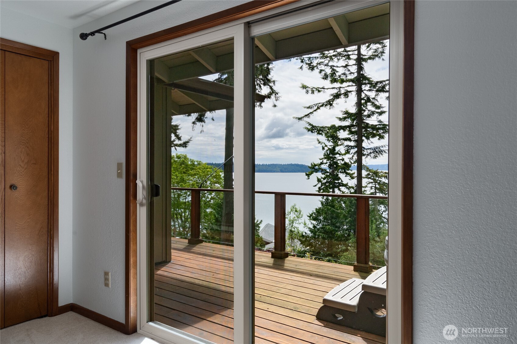 15127 Gibralter Road Anacortes, WA 98221 - Photo 20 of 36 Gallery Image 20