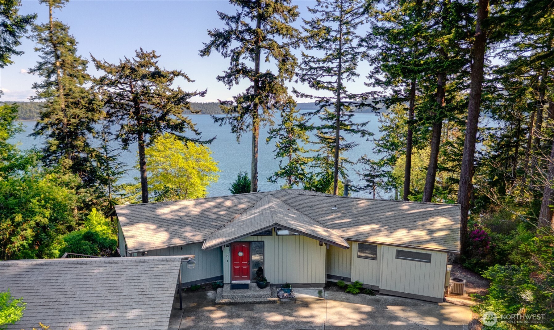 15127 Gibralter Road Anacortes, WA 98221 - Photo 2 of 36 Gallery Image 2