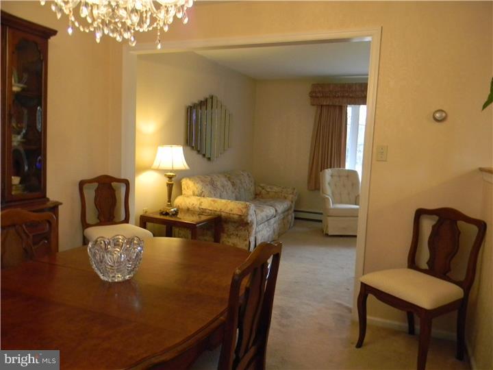 822 Bluebell Road Warminster, PA 18974 - Photo 3 of 20 Dining Room