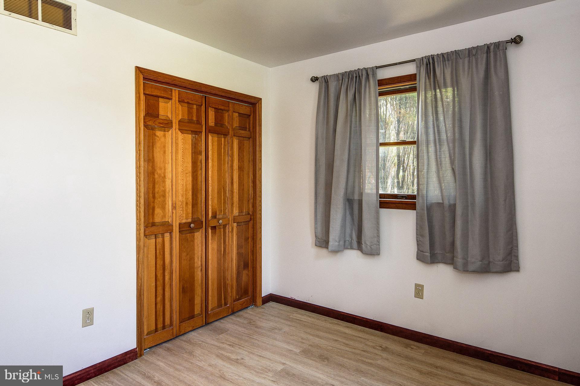 120 Richards Road Bridgeton, NJ 08302 - Photo 26 of 48 Second Bedroom Closet