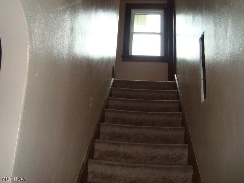 643 Hall Road Elyria, OH 44035 - Photo 7 of 12 Gallery Image 7