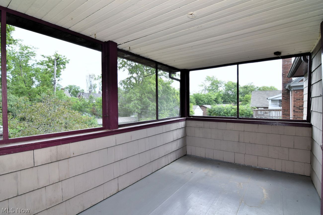3549 Cedarbrook Road University Heights, OH 44118 - Photo 28 of 47 Second Floor Screened Porch
