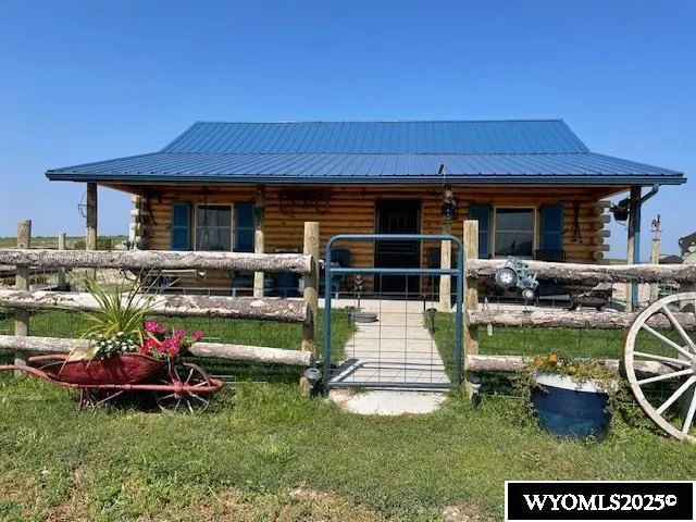 $750,000 | 90462 South Morrill Road, Morrill, NE 69358
