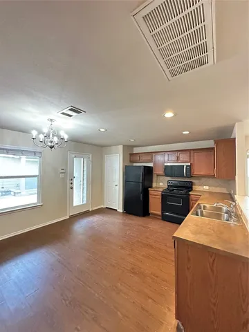 $1,800 | 1 Mammoth Cave Boulevard, Unit 1, Pflugerville, TX 78660